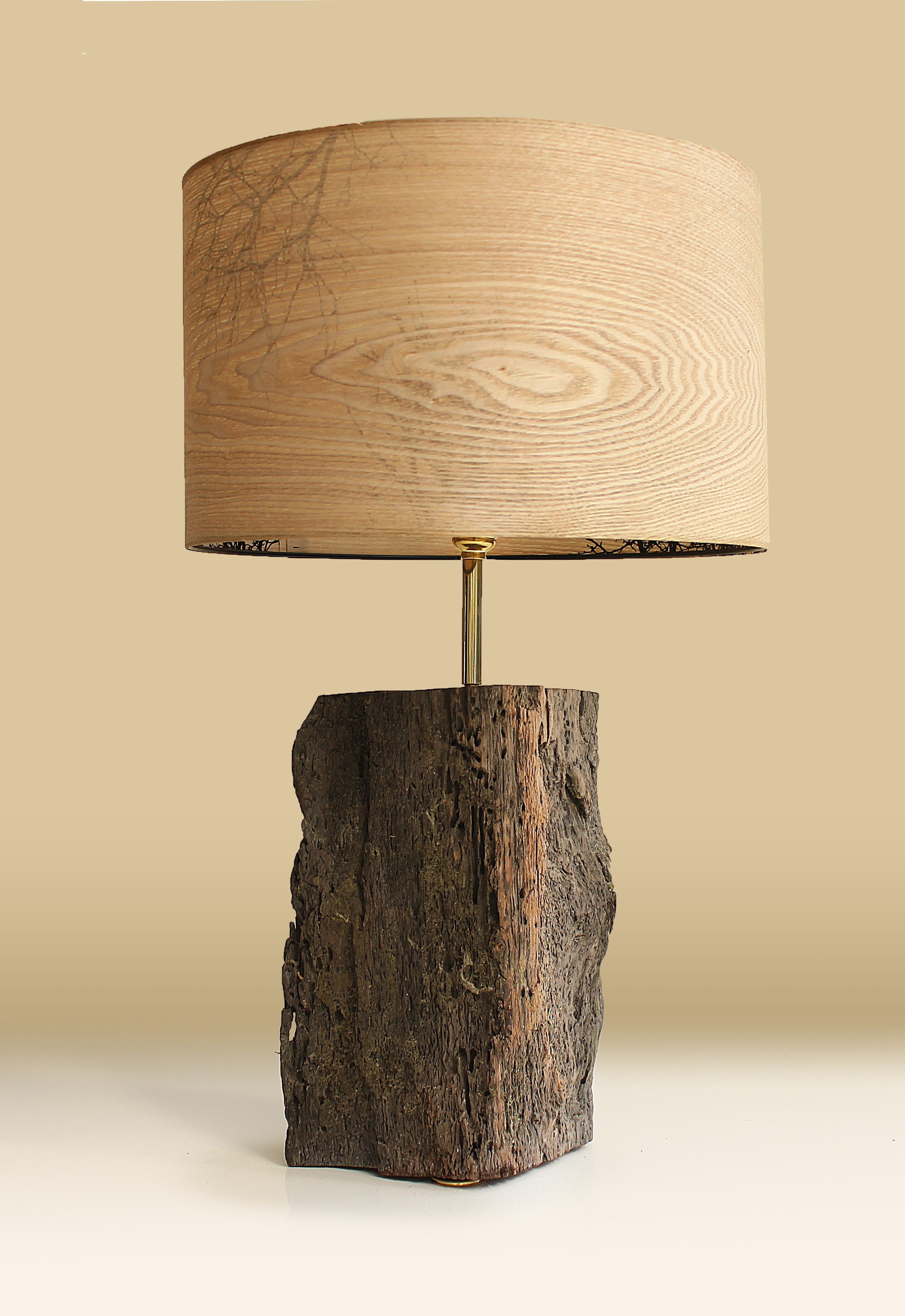 Twists \u0026 Terns | Dark wood table lamp